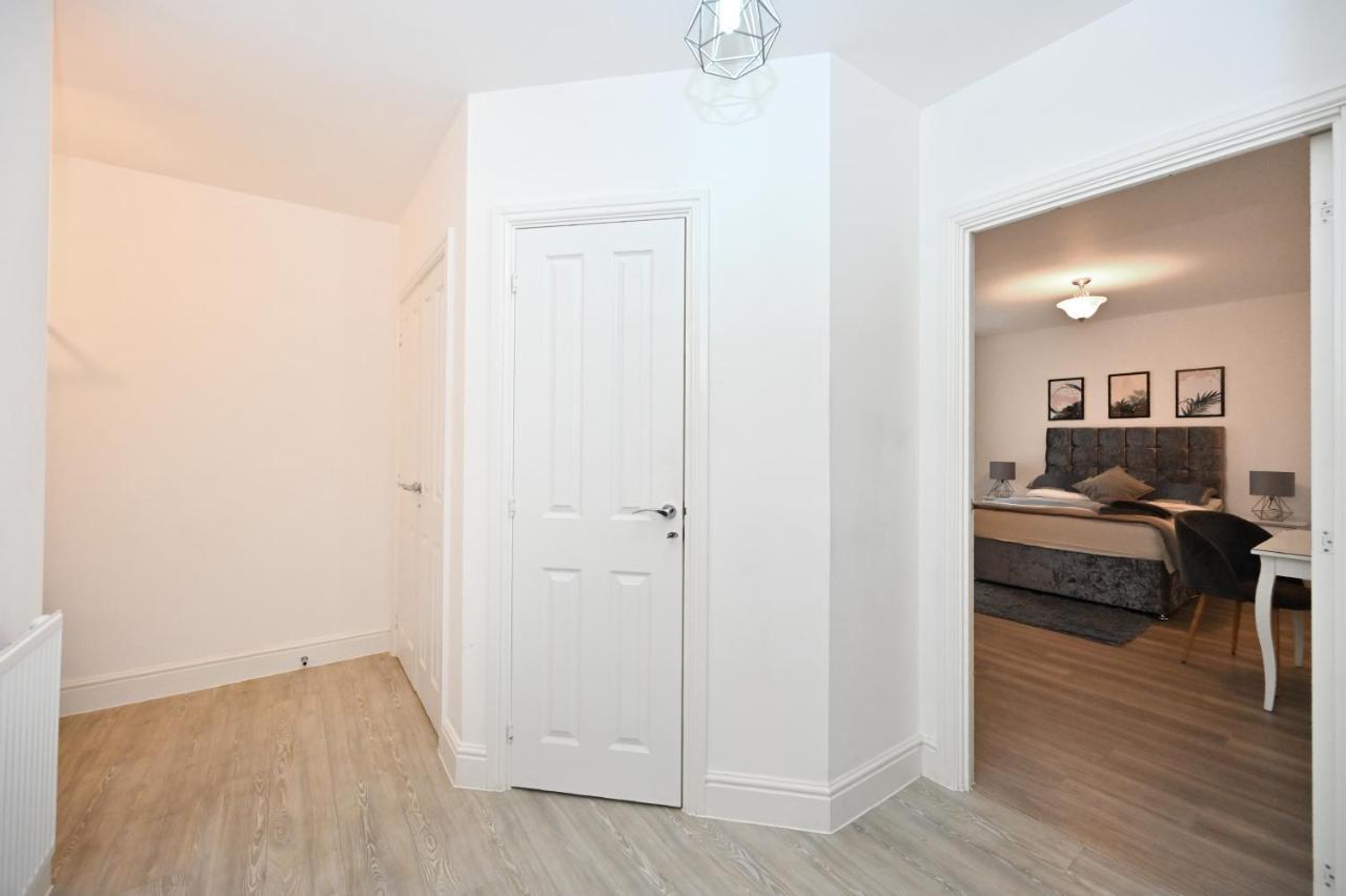 Luxury 2Bedroom - 2Bath - Prime Location - Patio Harrow on the Hill 외부 사진